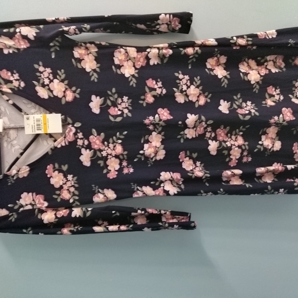 NWT Planet Gold Floral V-Neck Midi Dress Size Small